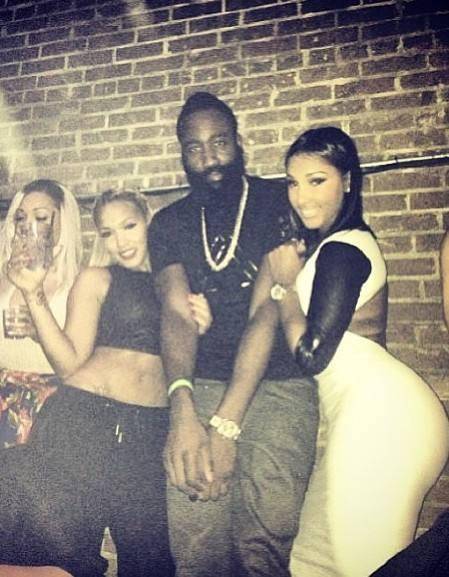 意甲博洛尼亚1比1战平拉齐奥，波贝加罗马尼奥利首发（意甲战报：博洛尼亚1-1拉齐奥，波贝加与罗马尼奥利先发）