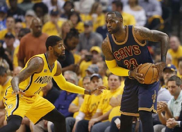 浮嶋敏：无论首发和替补都要为球队做贡献；满意赵松源的表现（浮嶋敏强调首发与替补同样要为球队出力，肯定赵松源的发挥）