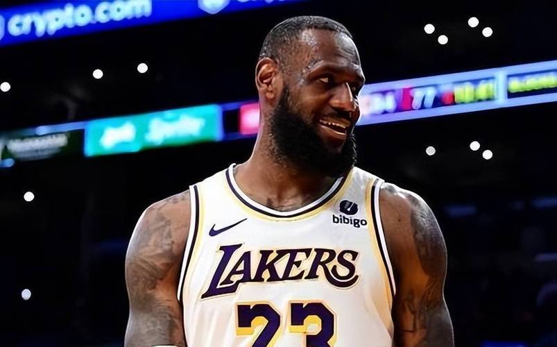 法拉利65亿超湖人勇士！揭秘F1车队比NBA豪门更值钱的真相（65亿身价的法拉利反超湖人、勇士：F1车队为何比NBA豪门更值钱）