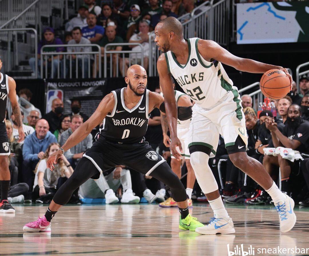 NBA杯半场：布伦森26分，猛龙次节早早祭出“砍人”战术半场52-69落后尼克斯（季中锦标赛半场：布伦森轰下26分，猛龙次节上“砍人”仍以52-69落后尼克斯）