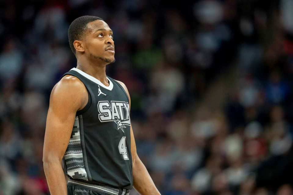 中超：山东泰山客场2-0击败广州队（山东泰山客场2比0力克广州队）